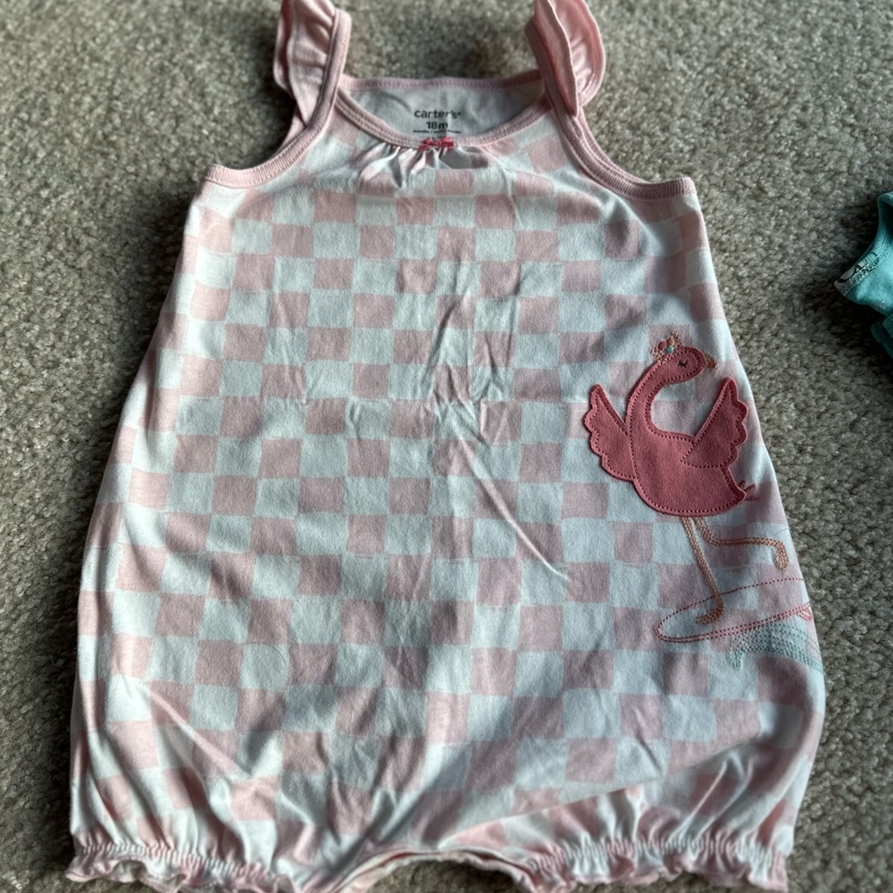 Carter’s 18month Rompers-Great Condition - Picture 2 of 8